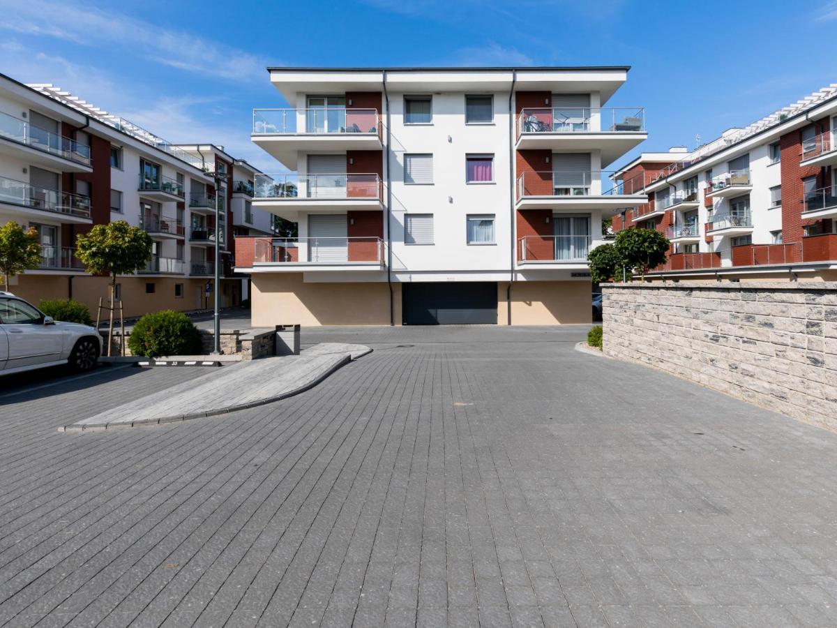 Apartament Porto Santa Rewales Екстер'єр фото
